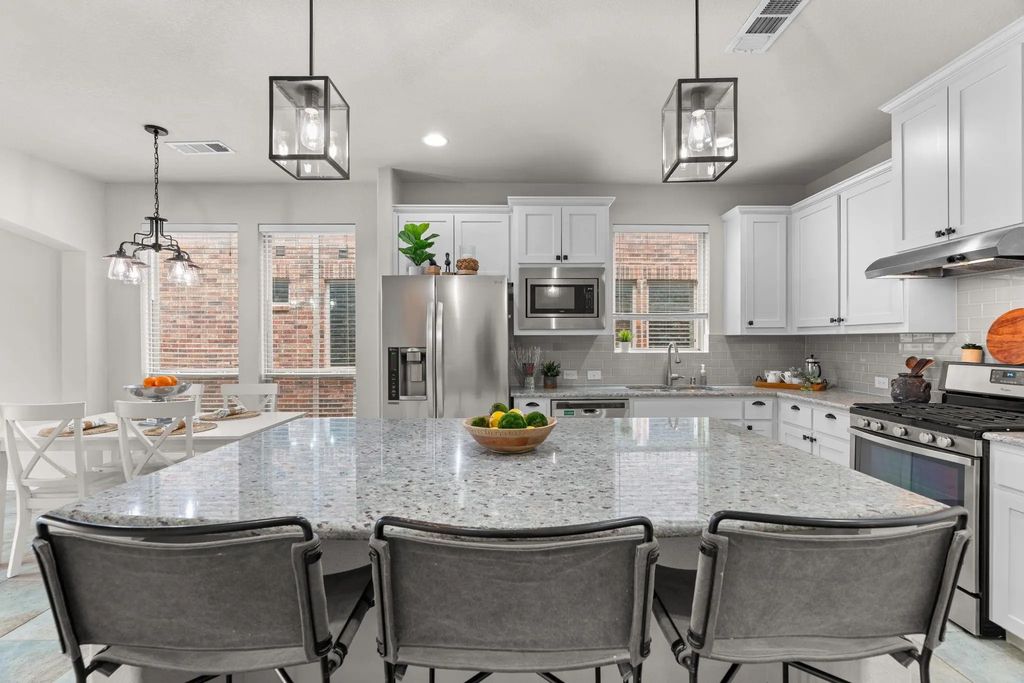 921 Montgomery Way, Lantana
