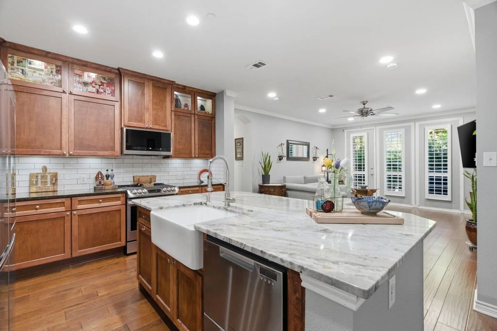 1020 Texas Street 3200, Fort Worth