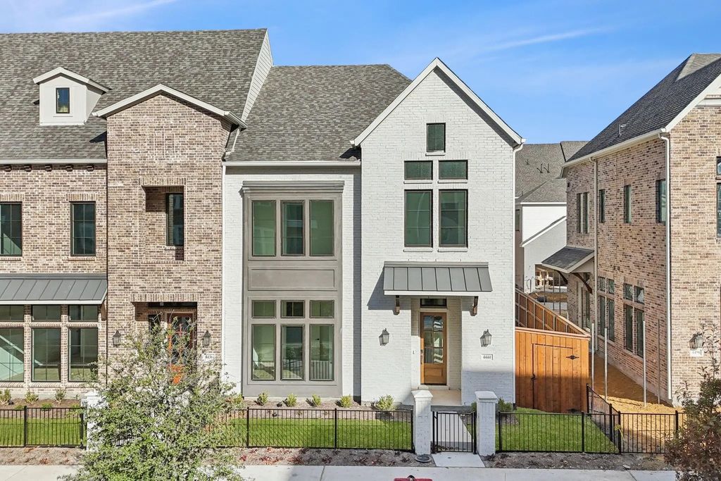 4444 Burge Avenue, Frisco