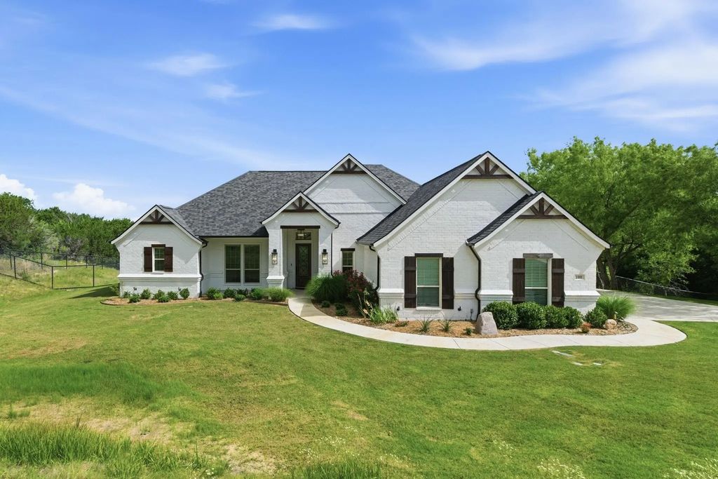 100 Cedar Mountain Drive, Weatherford