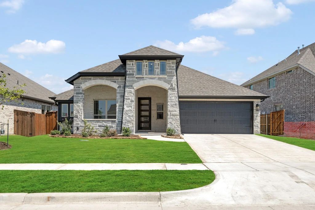 1621 Community Drive, Cedar Hill