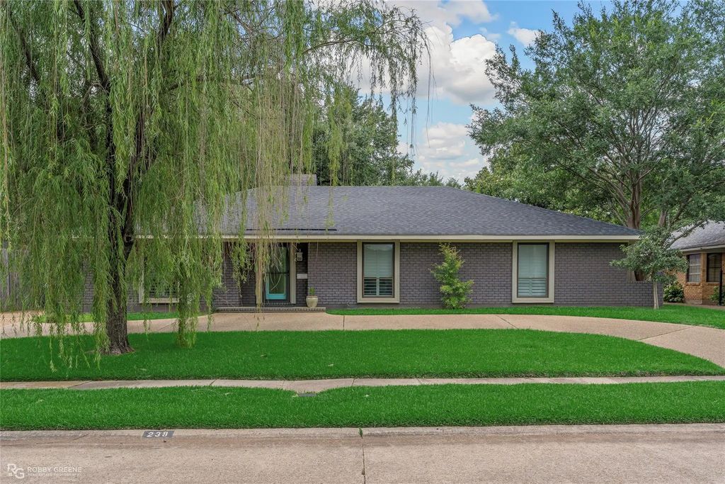238 Clearwood Lane, Shreveport