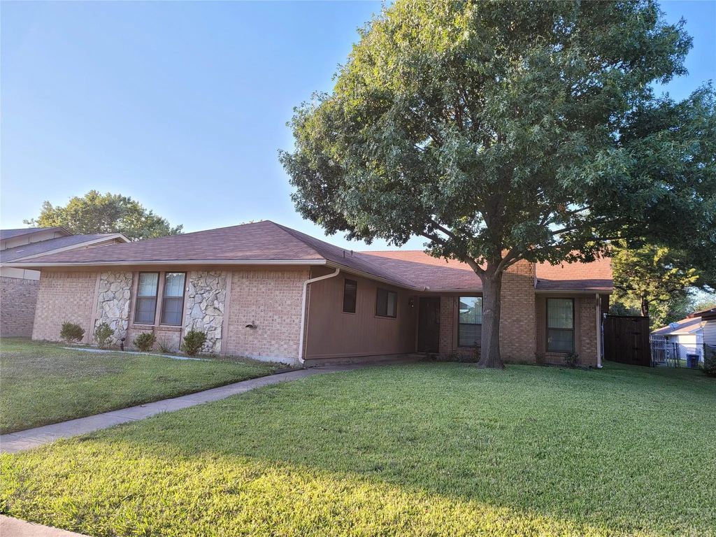 629 Perdido Drive, Garland