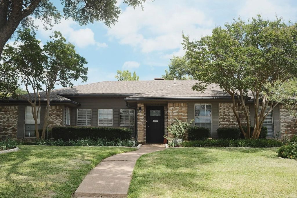 3804 Silverstone Drive, Plano