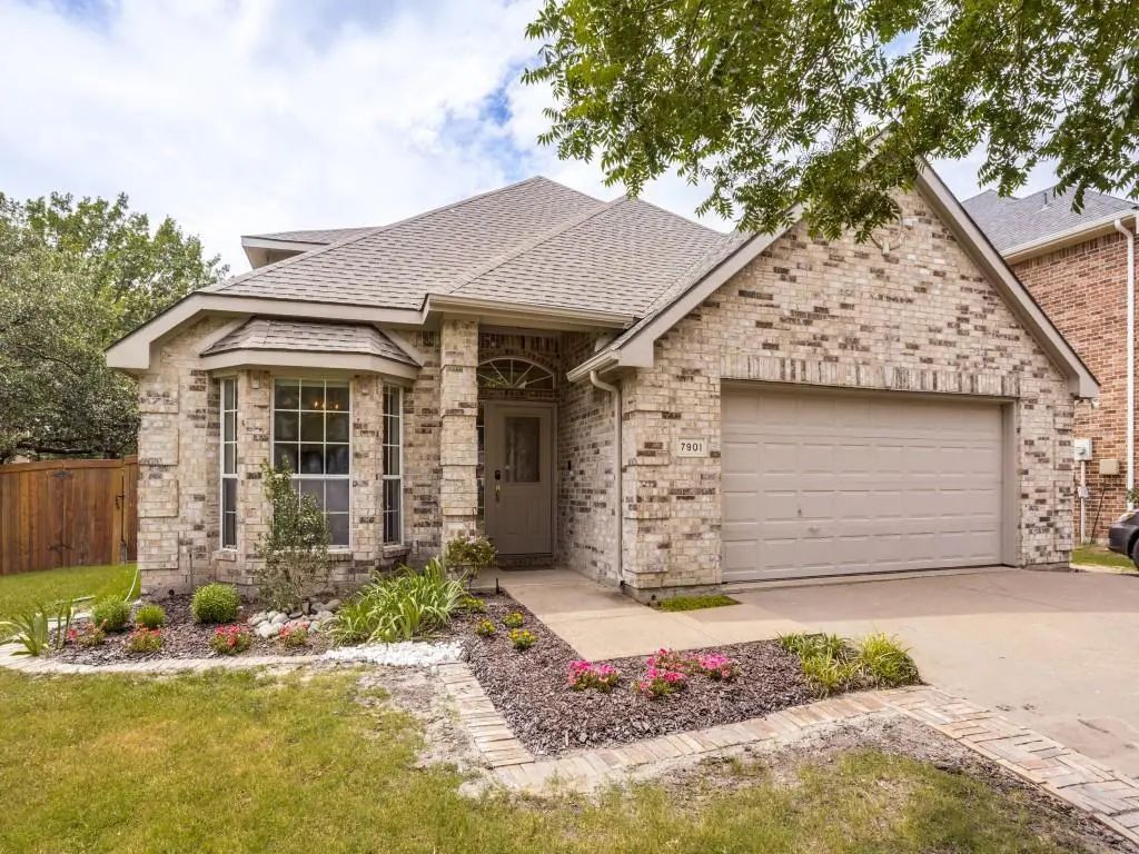 7901 Stonehaven Lane, Rowlett