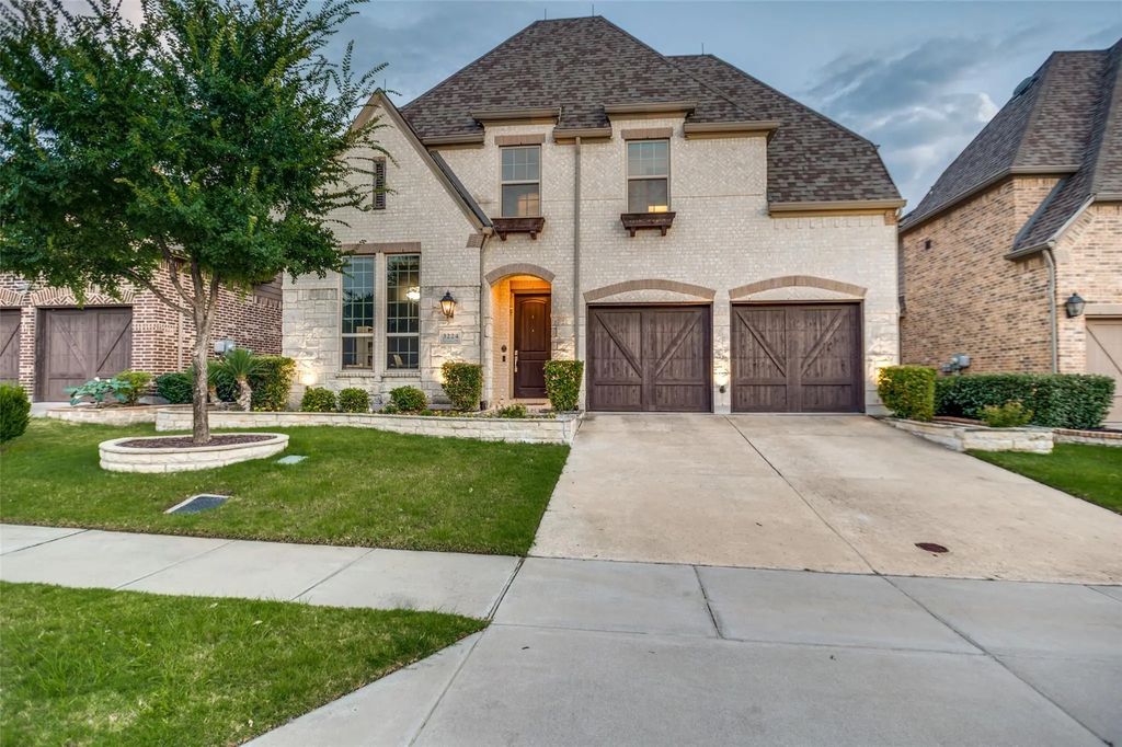 3224 Balcones Drive, Irving