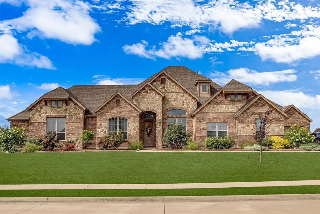 768 Kensington Drive, McLendon Chisholm