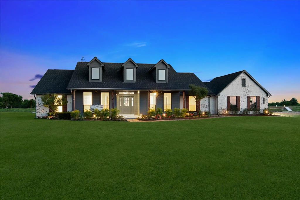 1019 Vaughan Lane, Tioga