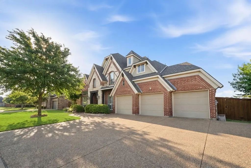 7036 Flamencia, Grand Prairie