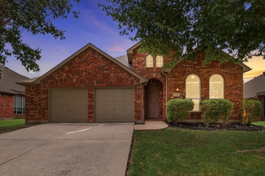 2432 Chesterwood Drive, Little Elm