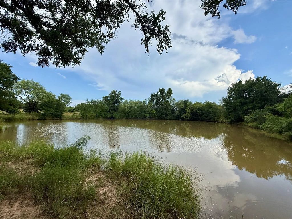 2840 County Road 404, Early