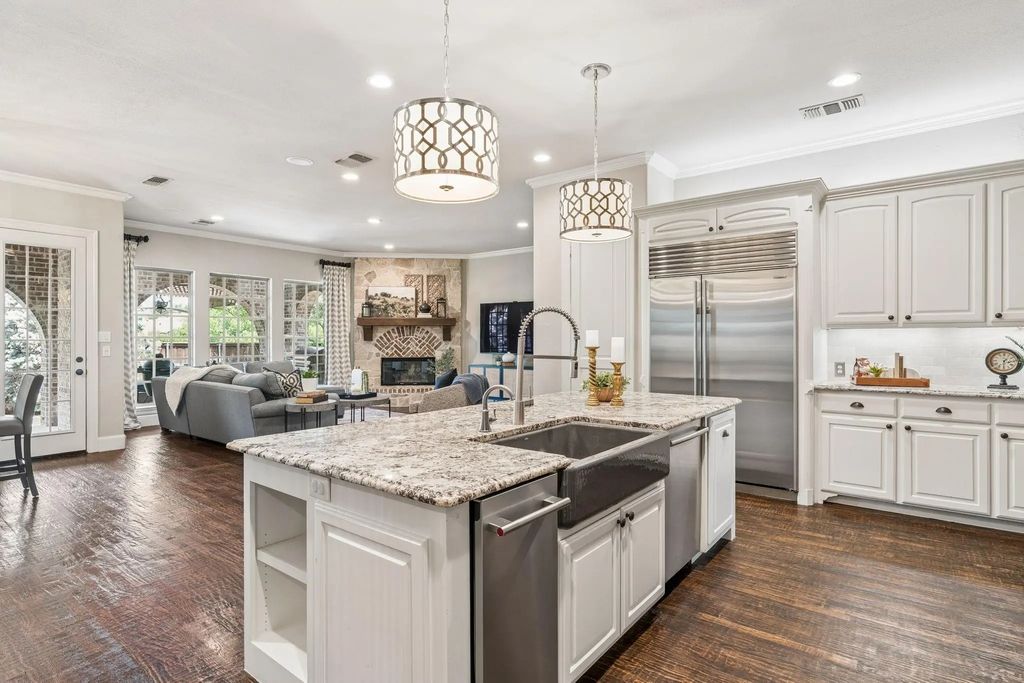 2601 Sir Castor Court, Lewisville