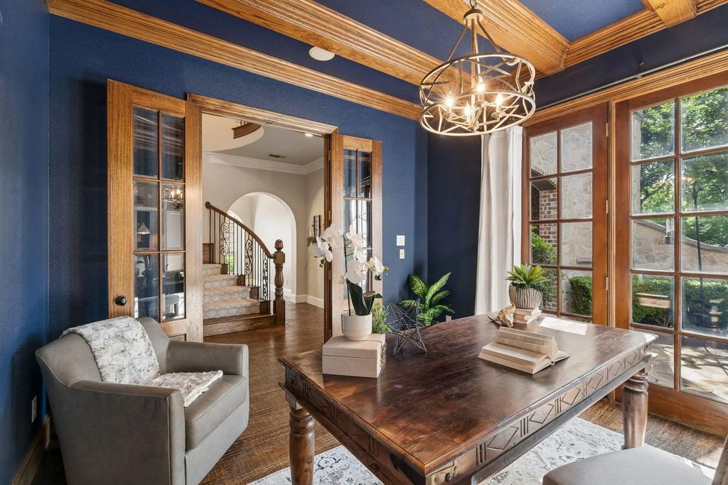 2601 Sir Castor Court, Lewisville