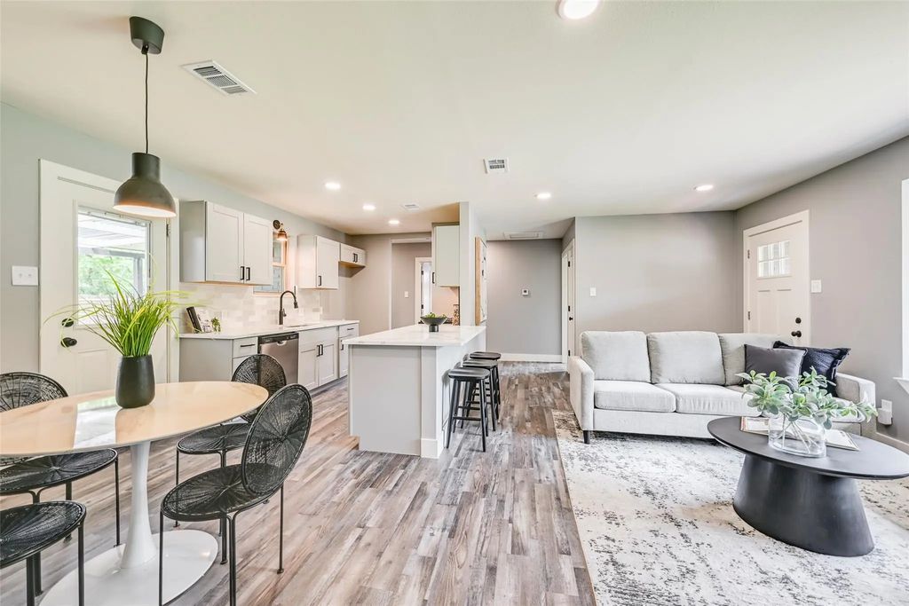 2609 Inadale Avenue, Dallas