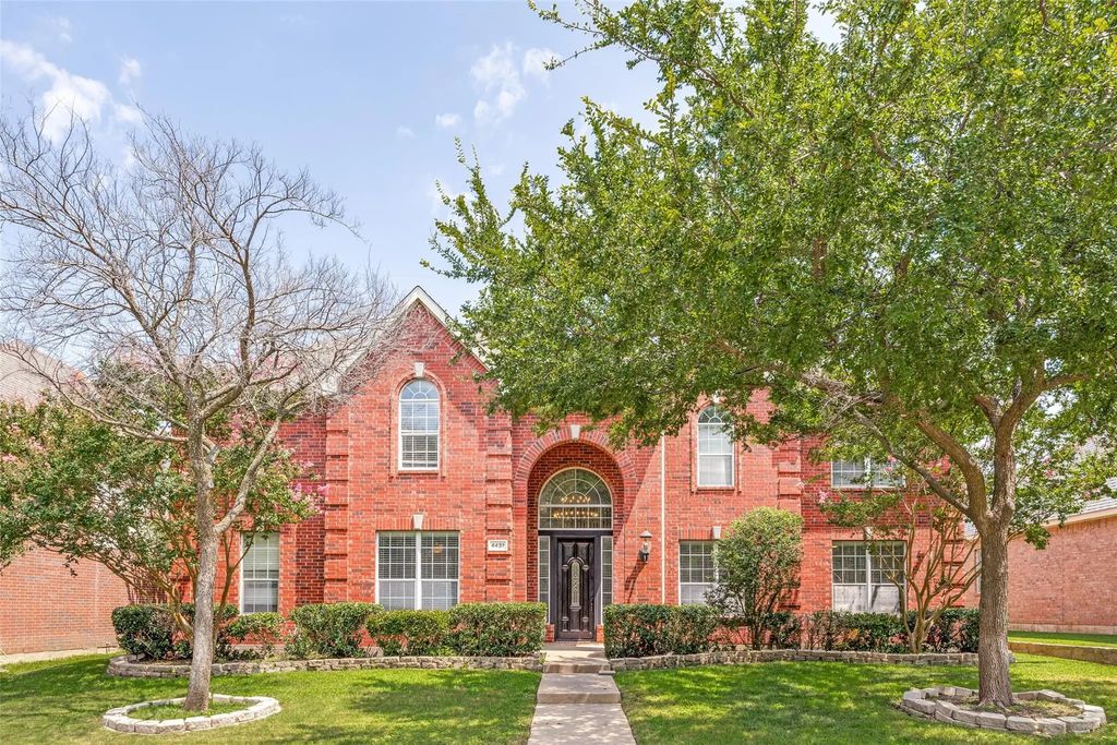 4437 Red Barn Drive, Richardson