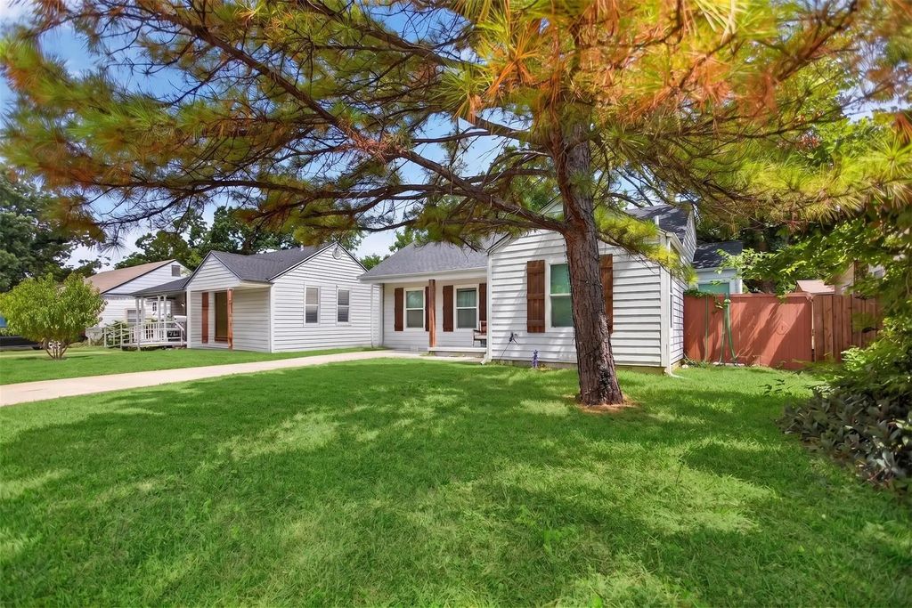 1618 Willow Street, Grand Prairie