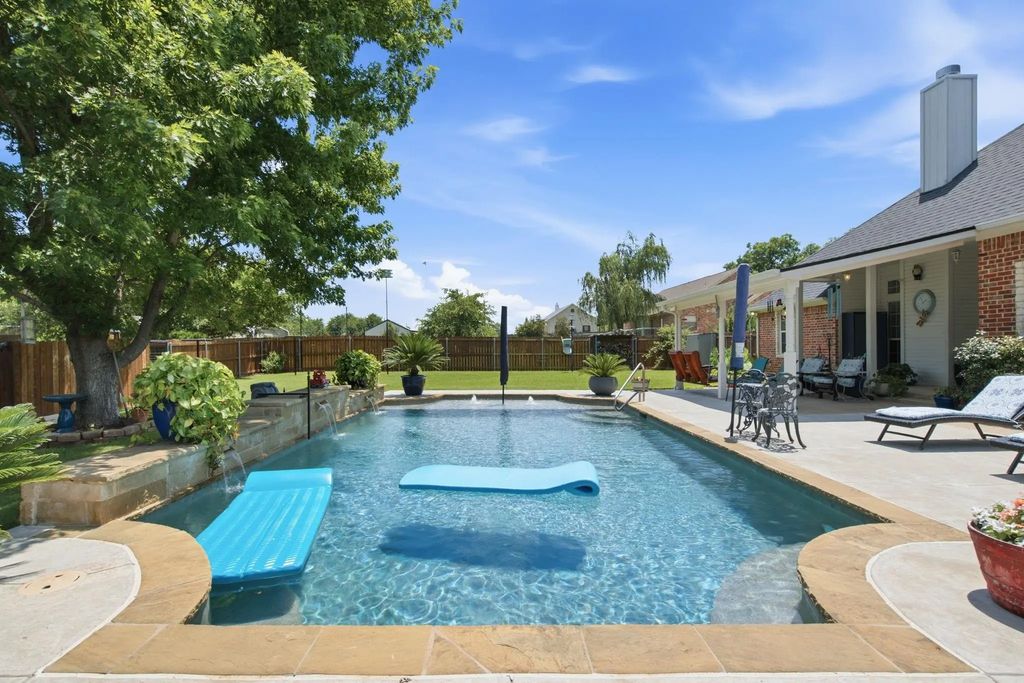 550 Christenberry Road, Springtown
