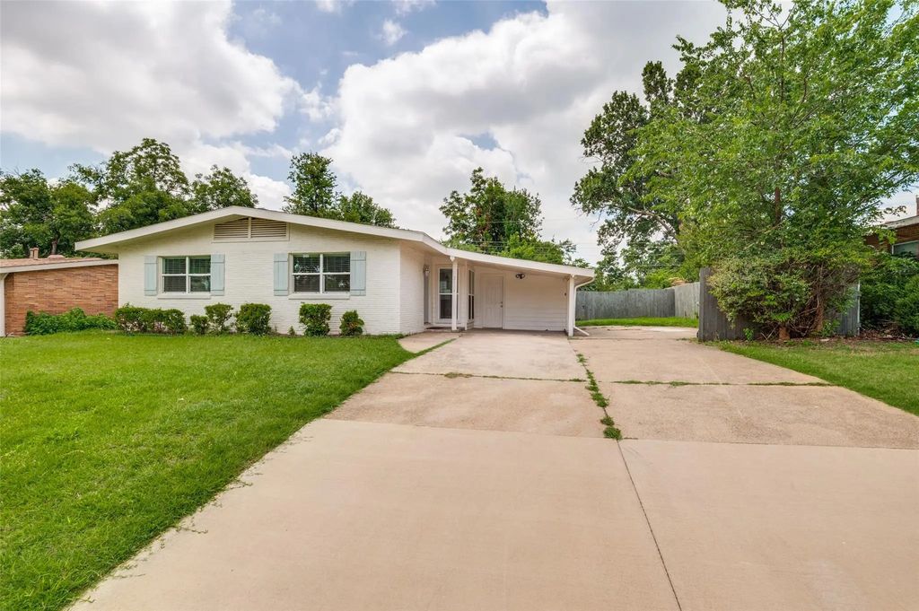 2114 Miriam Lane, Arlington