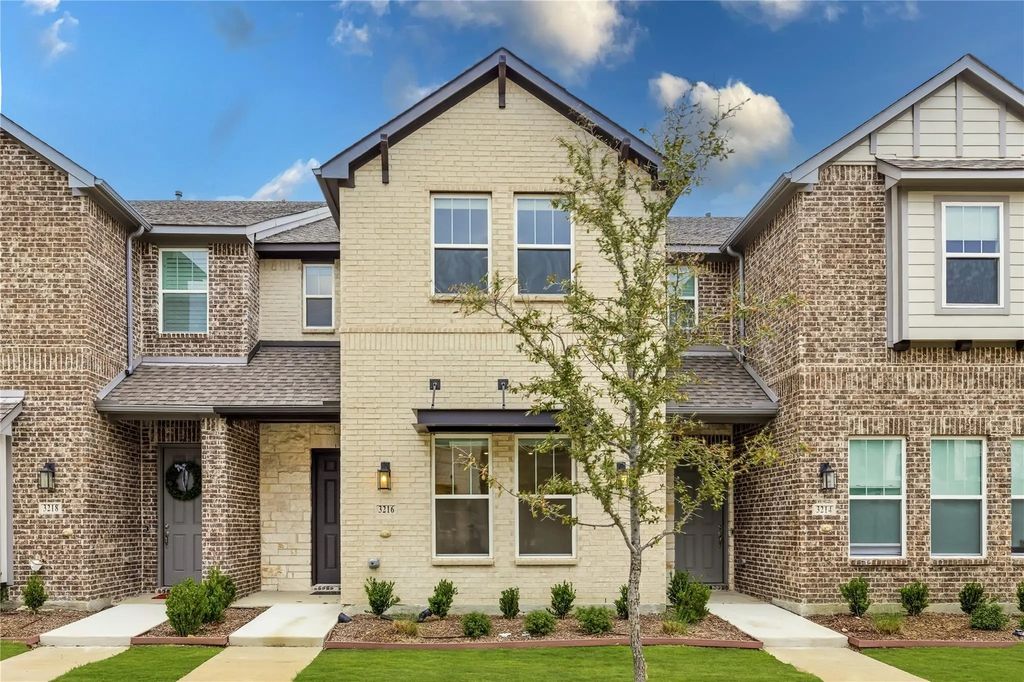 3216 Midnight Drive, Sachse