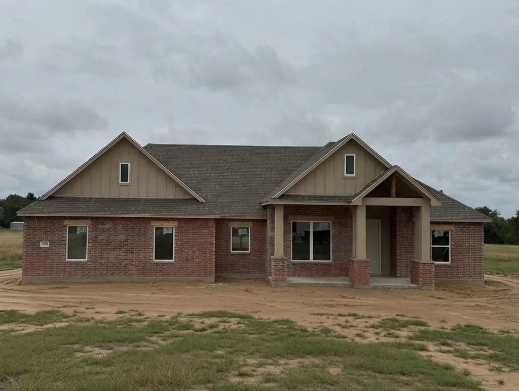1038 Colt Road, Springtown