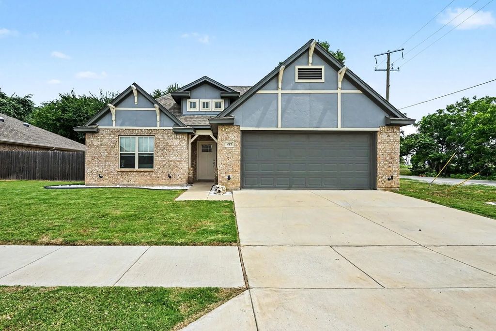 977 Sam Street, Springtown