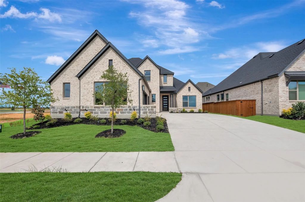 1908 Lowland Drive, Rockwall