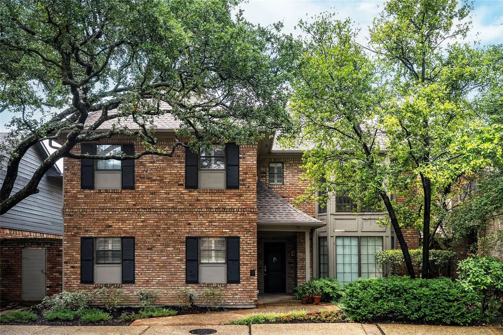 3 Royal Terrace Court, Dallas