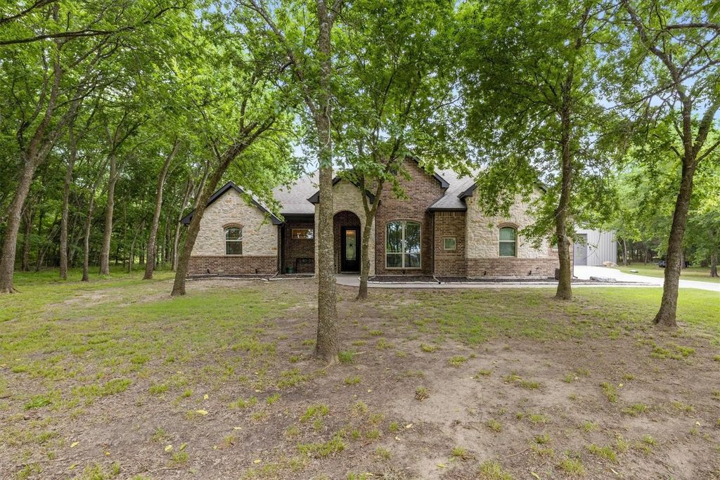 3824 County Road 2216, Caddo Mills