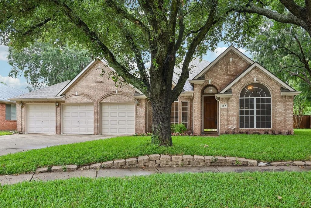 157 Westbury Court, Coppell