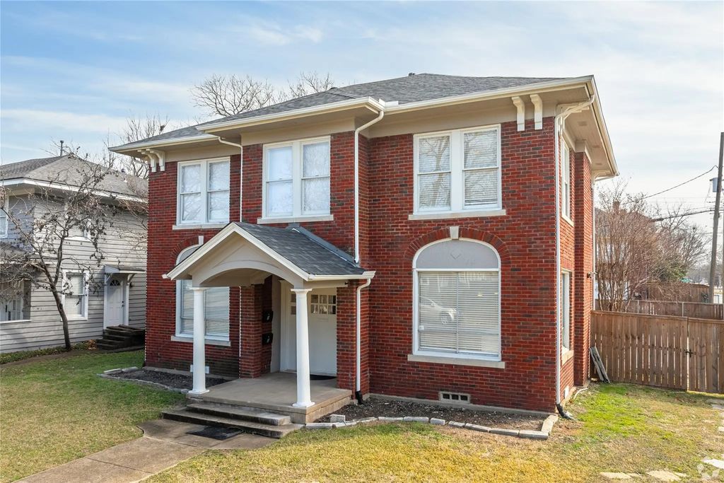 5204 Junius Street, Dallas