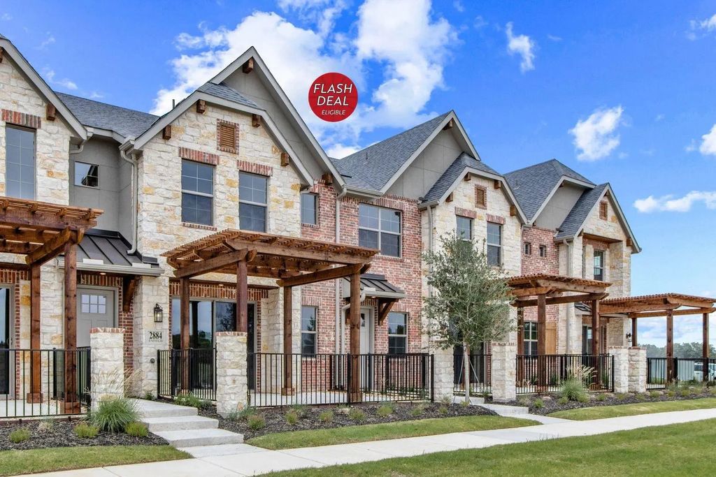 2884 Enfield, The Colony