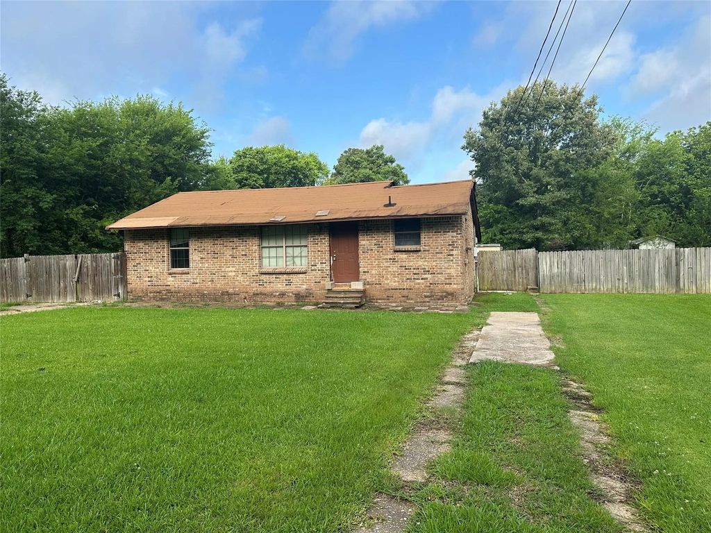 9228 Simmons Place, Shreveport