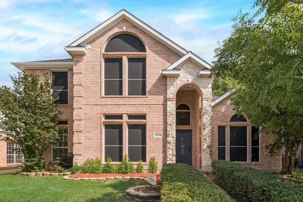 8209 Shoshoni Drive, Arlington