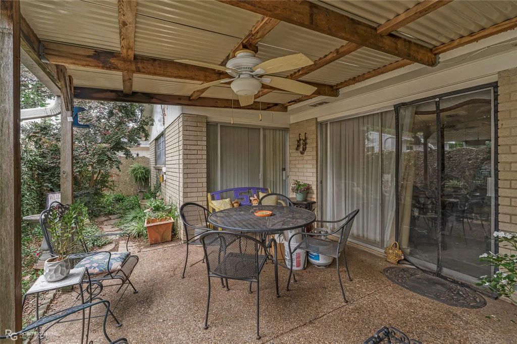 8503 Grover Place, Shreveport