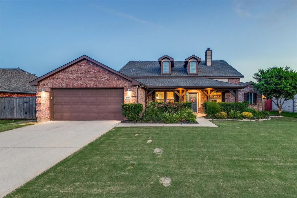 1030 Mellanie Lane, Celina