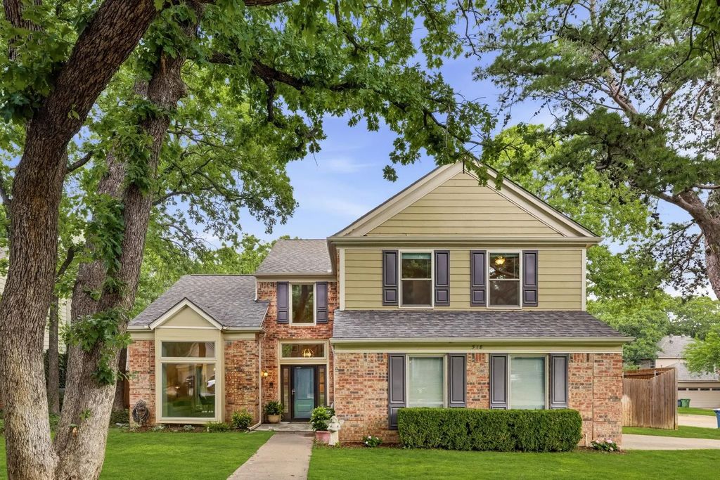 518 Blair Meadow Drive, Grapevine