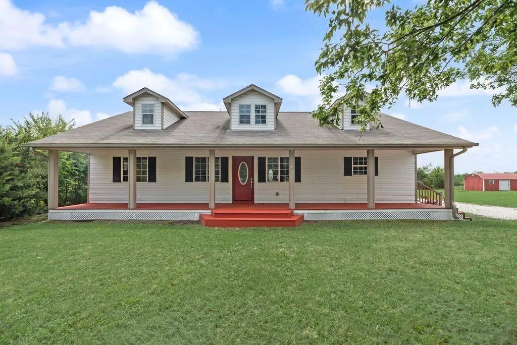 10752 County Road 312, Terrell