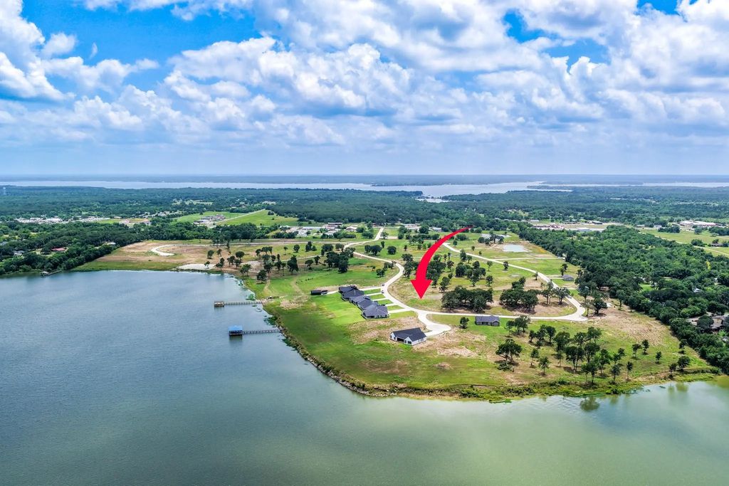 250 Caro, West Tawakoni