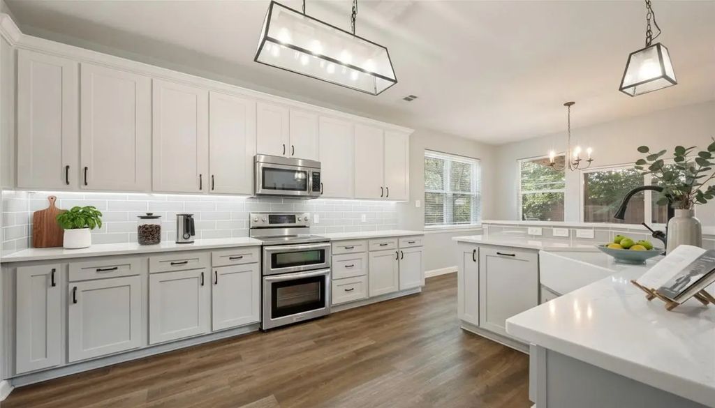 411 Rock Meadow Trail, Mansfield
