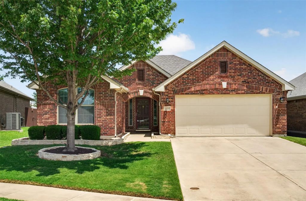 13233 Palancar Drive, Fort Worth