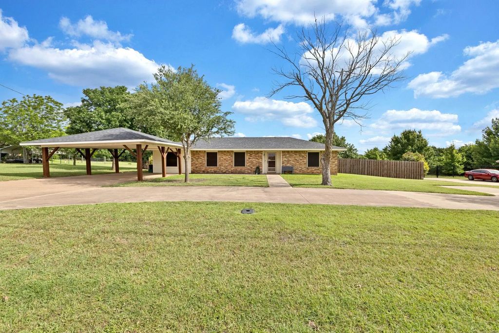 711 Apple Lane, Midlothian