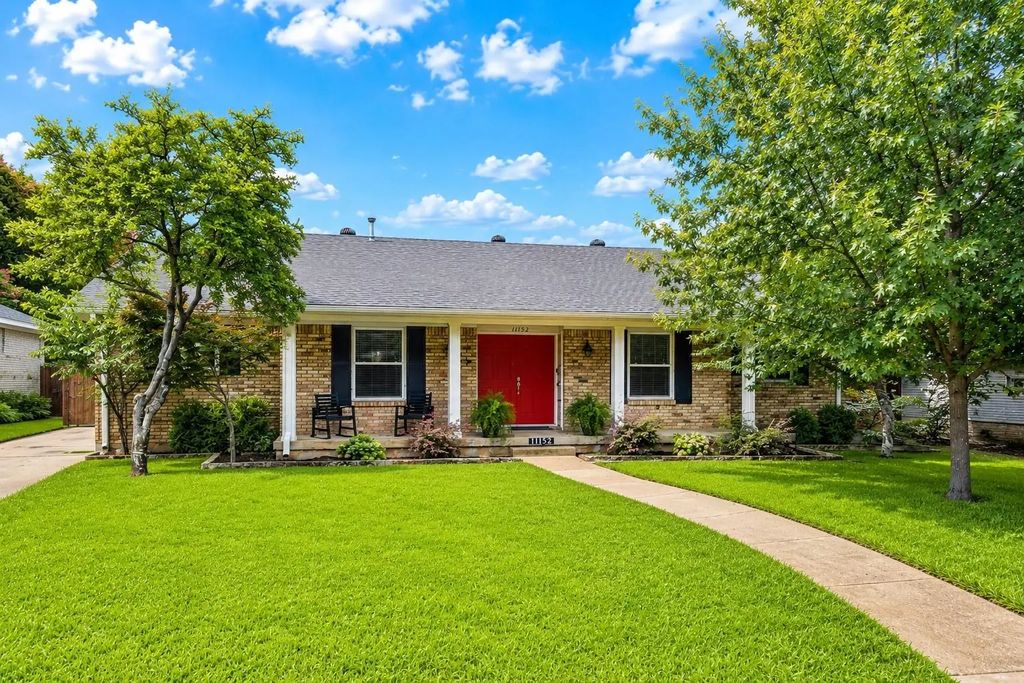 11152 Carissa Drive, Dallas