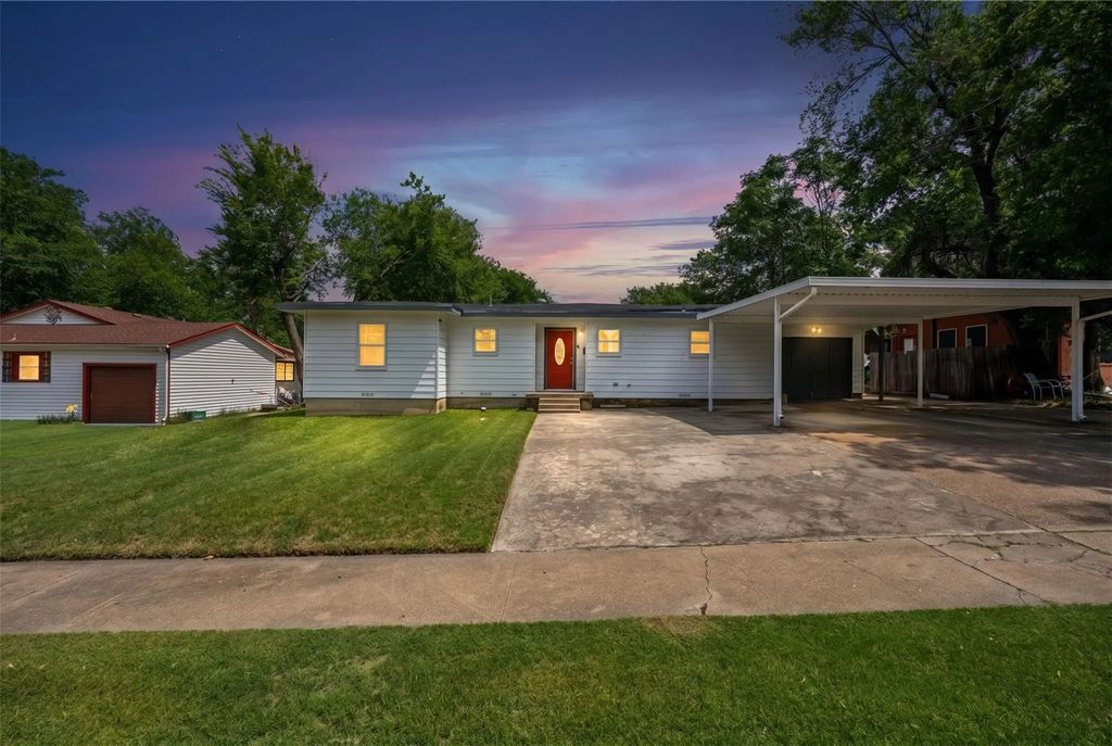 5000 Monette Street, Haltom City