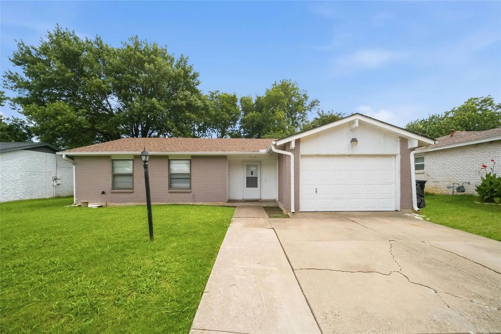 1606 Natches Drive, Arlington