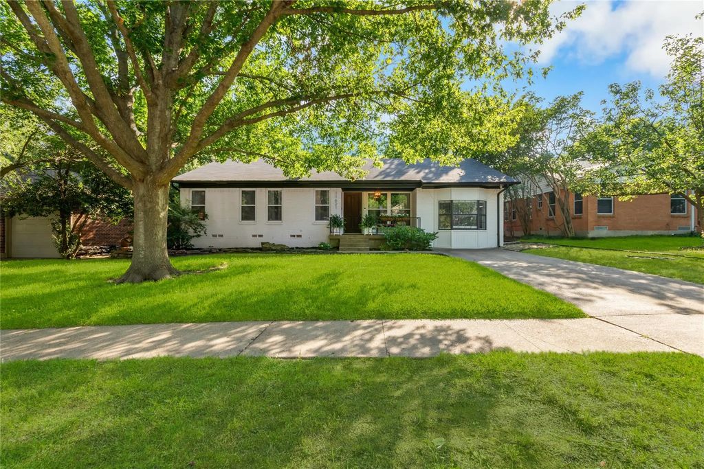 11621 Tuscany Way, Dallas