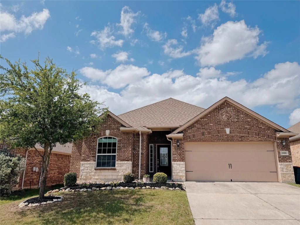 2300 Redbud Drive, Anna
