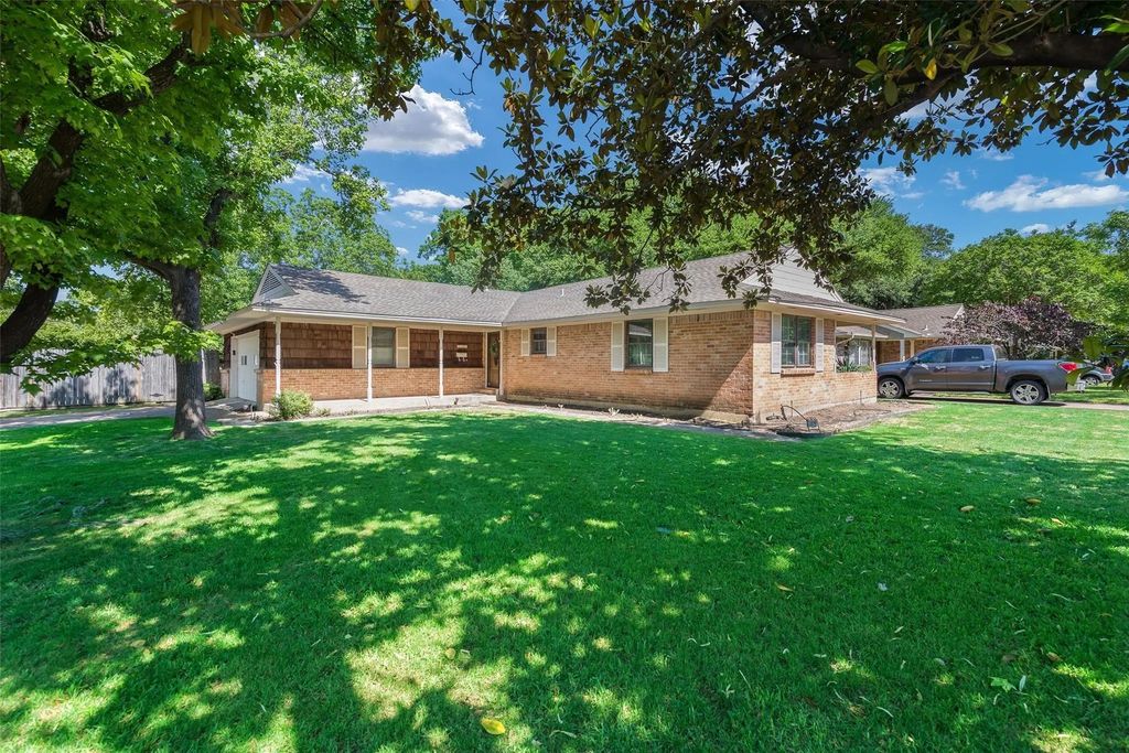 7204 Bucknell Drive, Dallas