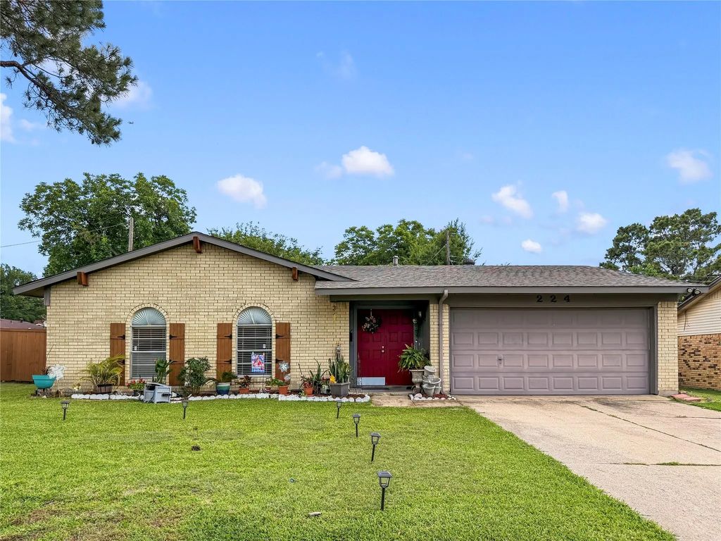 224 E Grubb Drive, Mesquite