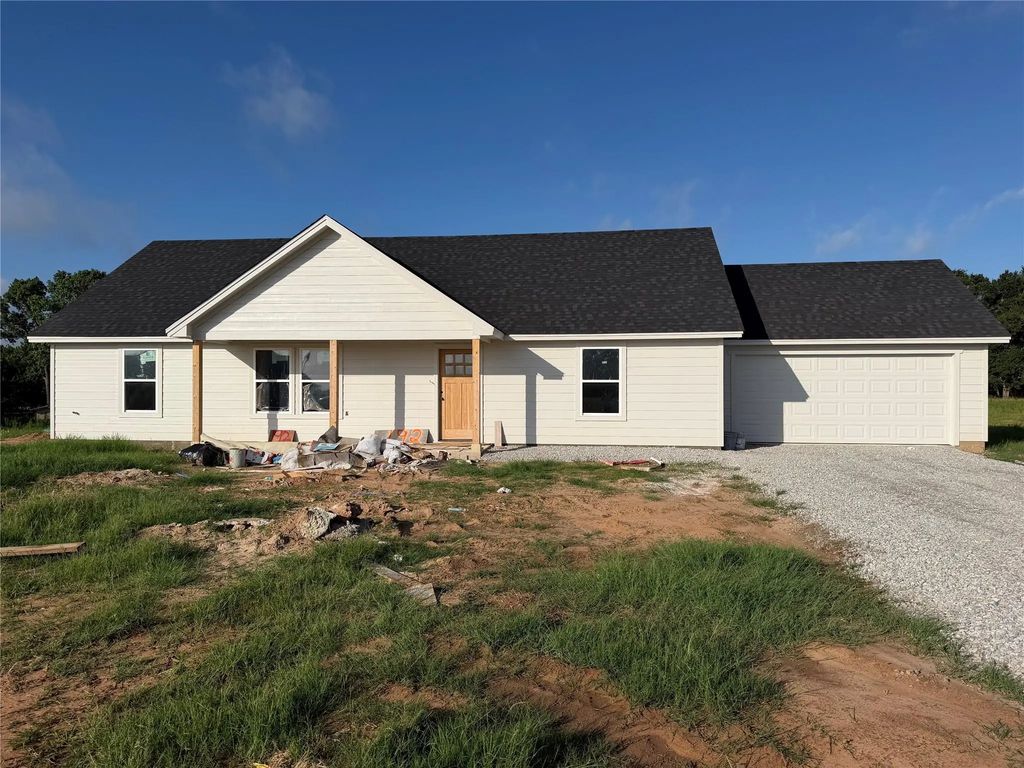 192 Altom Road, Springtown