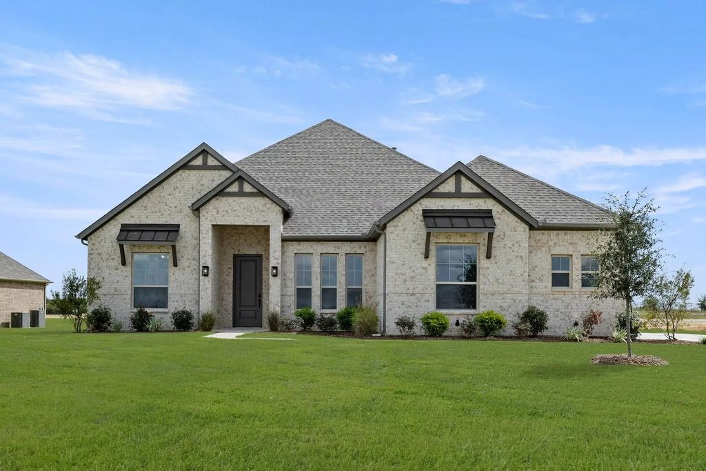 124 Evanston Court, New Fairview